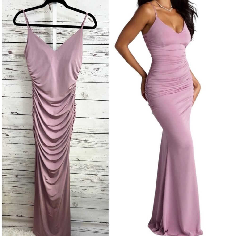 Windsor Justine V-Neck Mermaid Formal Dress Lavender Large NWT